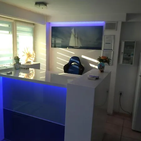 Comfortable Close To The Sea *