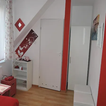 In Near & Lagoon 아파트